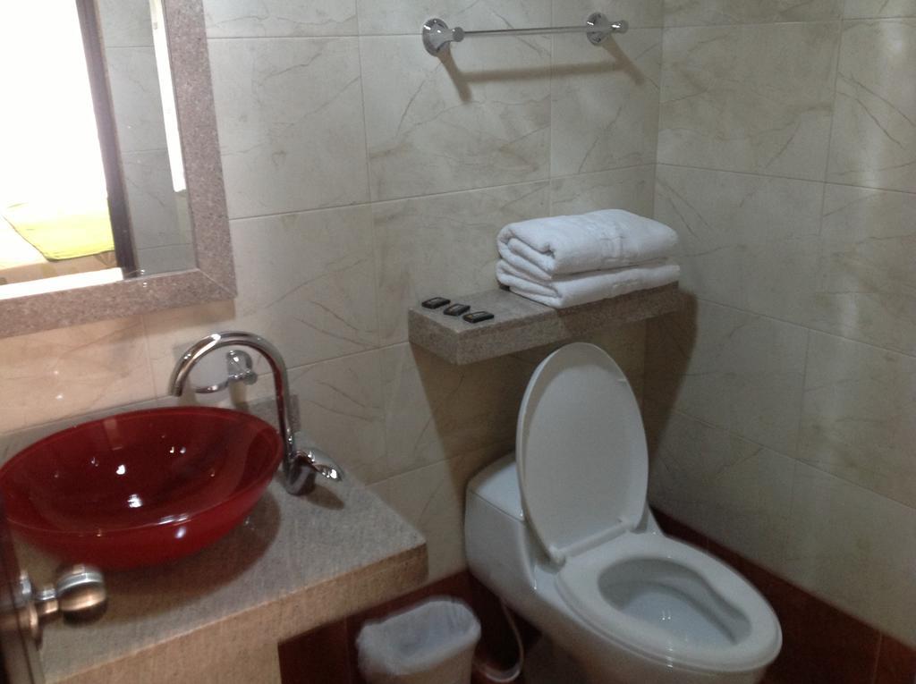 Hoteles Bogota Inn El Lago Country Zona Rosa Номер фото
