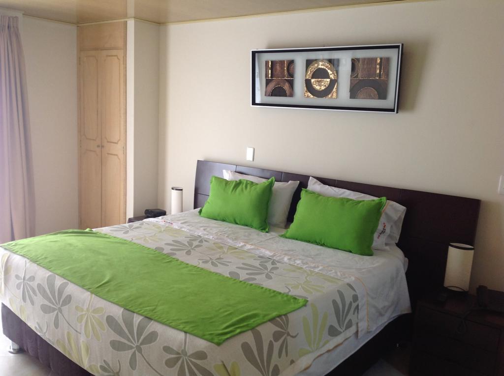 Hoteles Bogota Inn El Lago Country Zona Rosa Номер фото